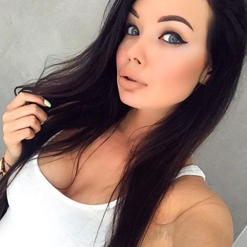 brunettah uit utrecht