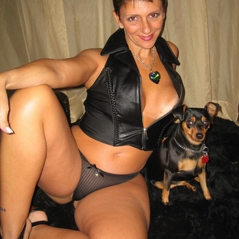 renatekinky uit flevoland