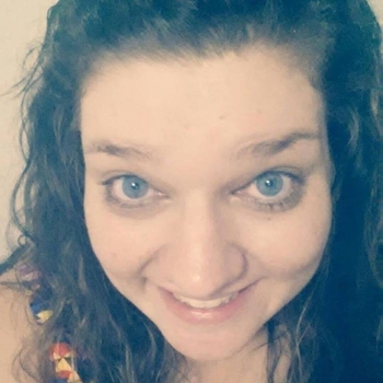 girlie uit gelderland