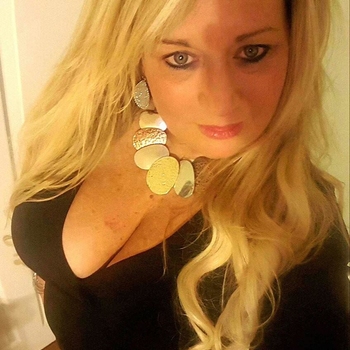 blondina uit drenthe